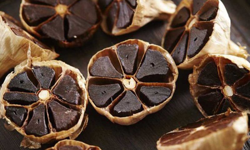 خواص شگفت انگیز سیرسیاه